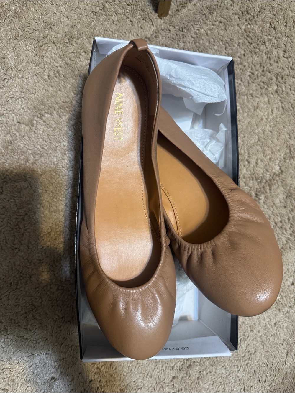 NWT Nine West Camel color leather flats - size 9